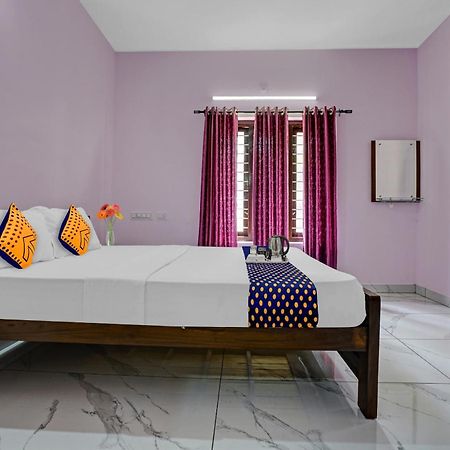 Spot On Shalom Palace Residency Neriyamangalam Εξωτερικό φωτογραφία
