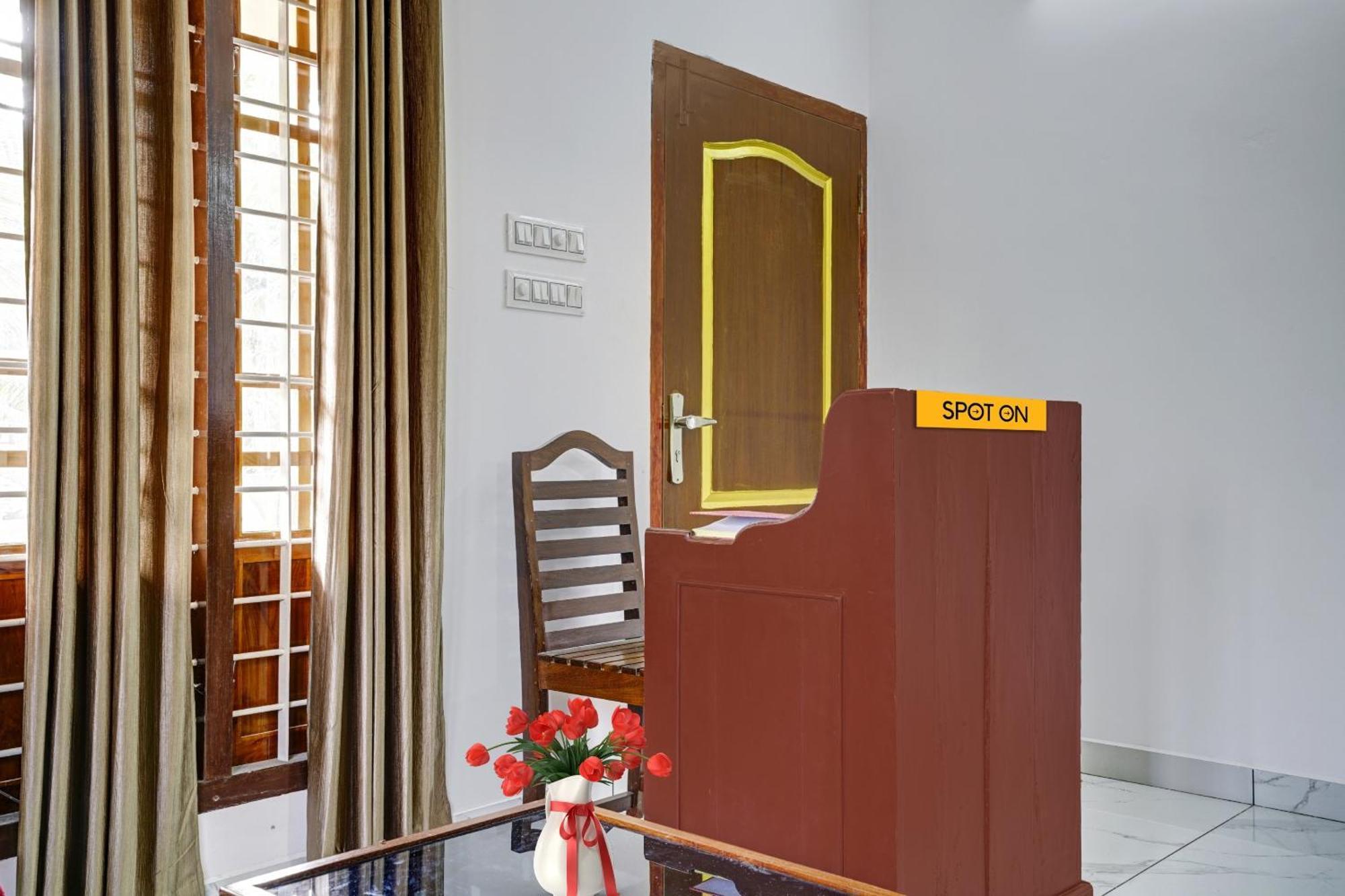 Spot On Shalom Palace Residency Neriyamangalam Εξωτερικό φωτογραφία